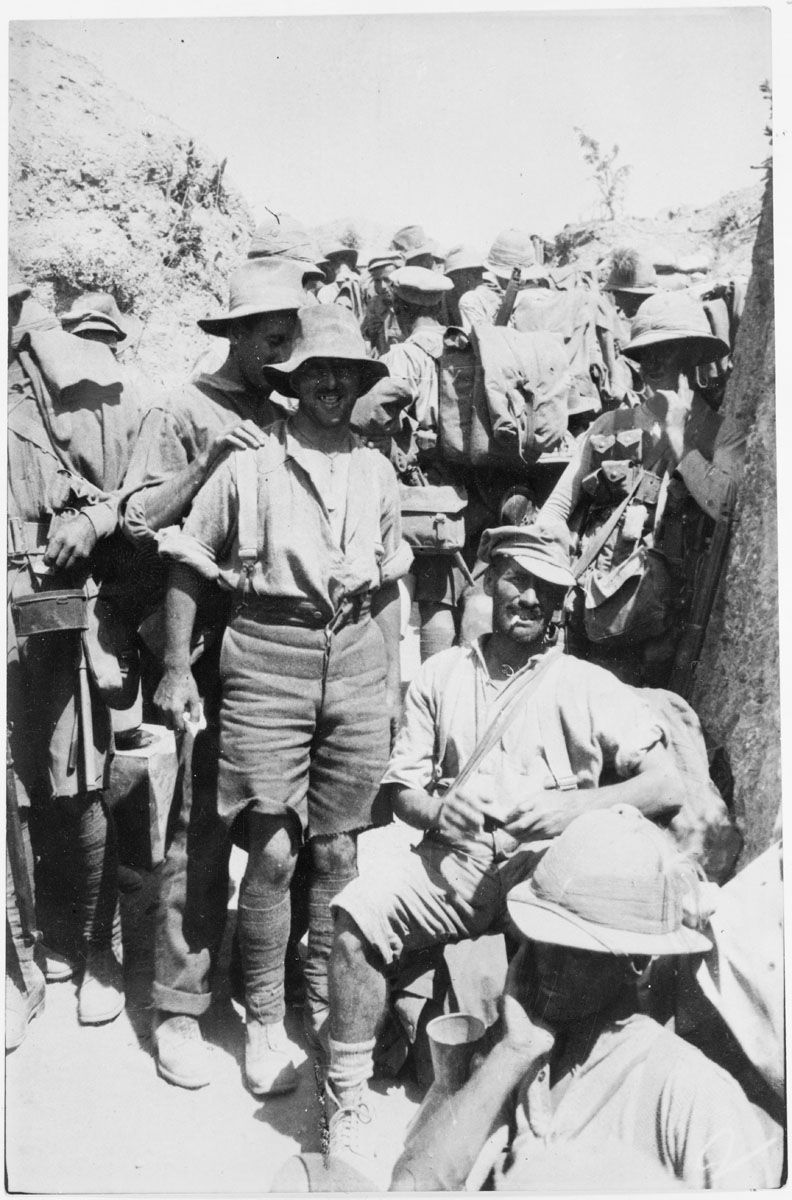 Soldiers of the Wellington Mounted Rifles in a trench on Walker's Ridge.